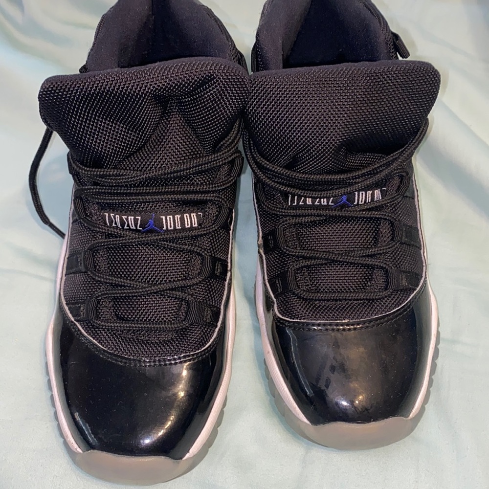 Air Jordan Space Jam 11s, only wore once